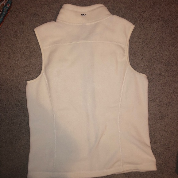 Vineyard Vines White Fleece Vest - Picture 3 of 3